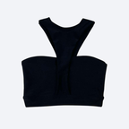 Black athletic crop top for women, perfect for gym workouts and yoga.