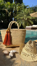 Tropical Charm Natural Handwoven Straw Bag – Brazilian Artisanal Tote with Linen Interior & Cinnamon Tassels